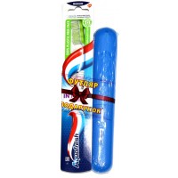 Зубная щетка Aquafresh Intense Clean Medium + футляр