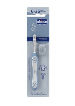 Детская зубная щетка Chicco First Milk Teeth, от 6 месяцев до 3 лет (голубая)