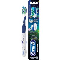 Зубна щітка Oral-B Junior для дітей 6-12 років (м'якої жорсткості)