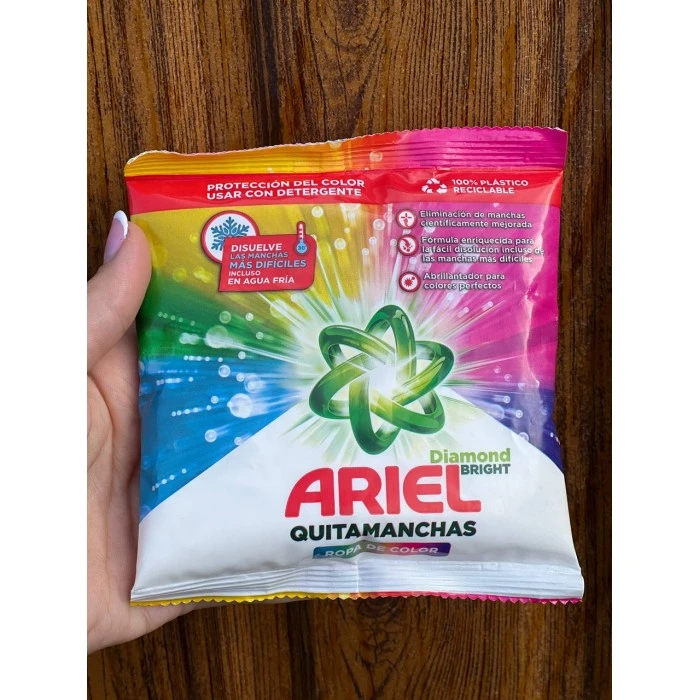 Порошок пятновыводитель Ariel Color Diamond Bright для цветных тканей, 150 г - 