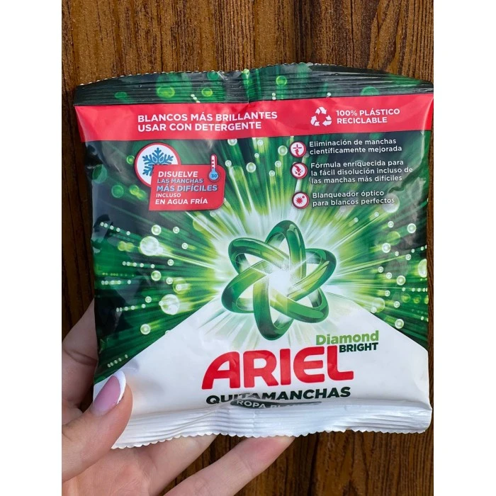 Порошок плямовивідник Ariel White Diamond Bright для білих тканин, 150 г - 